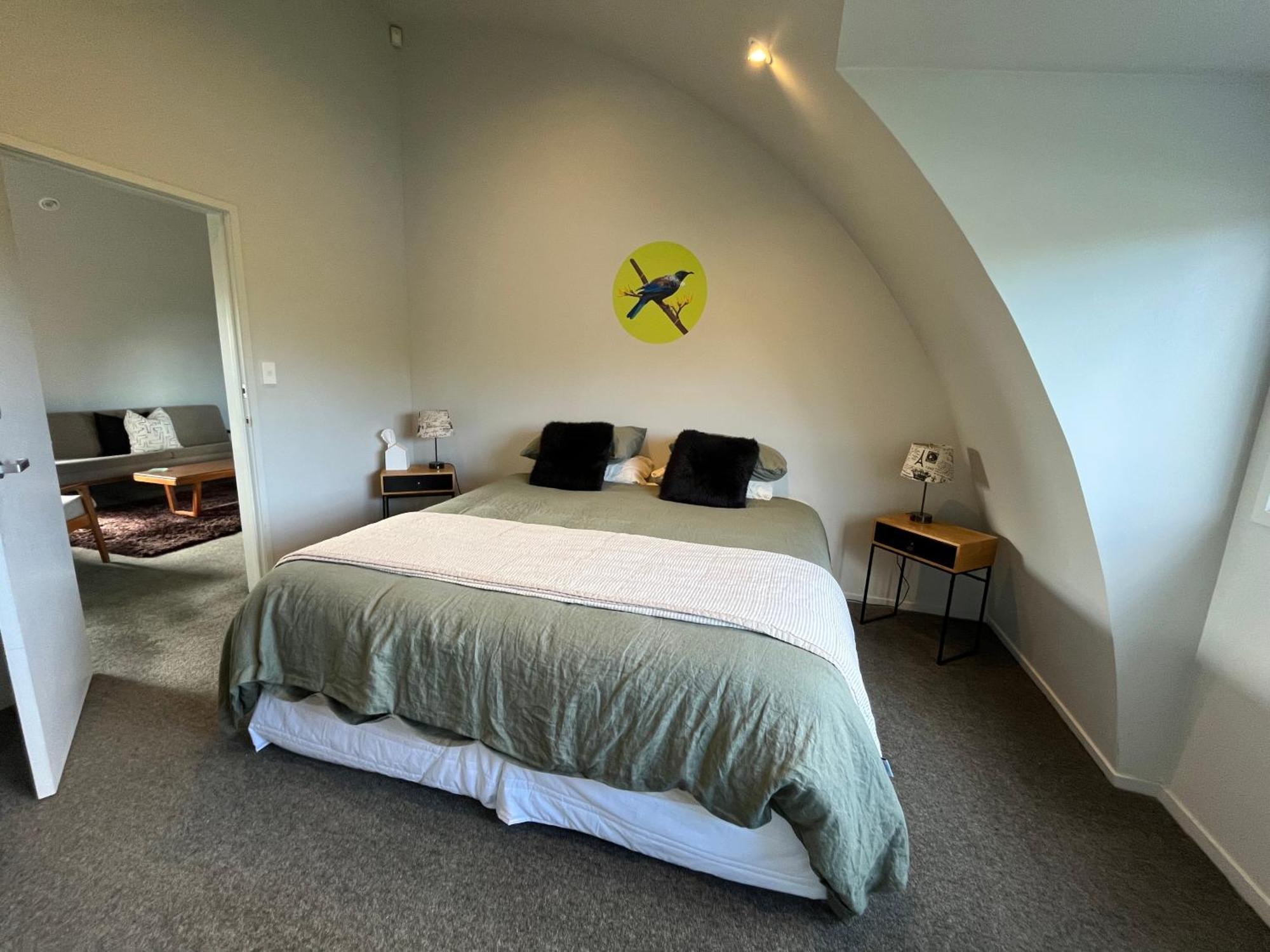 Lavender Hill Bed & Breakfast Riverhead ภายนอก รูปภาพ