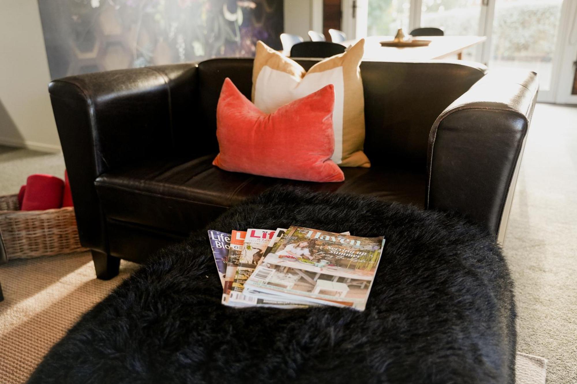 Lavender Hill Bed & Breakfast Riverhead ภายนอก รูปภาพ